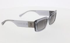 GUESS GU8242 20B KADIN GÜNEŞ GÖZLÜĞÜ